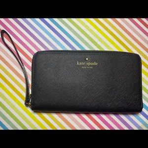 Kate Spade Wristlet Wallet